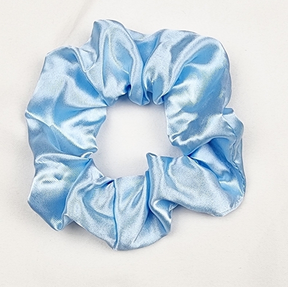 4 FOR $16 🔥Blue Satin Scrunchie Hair Tie - Picture 4 of 5